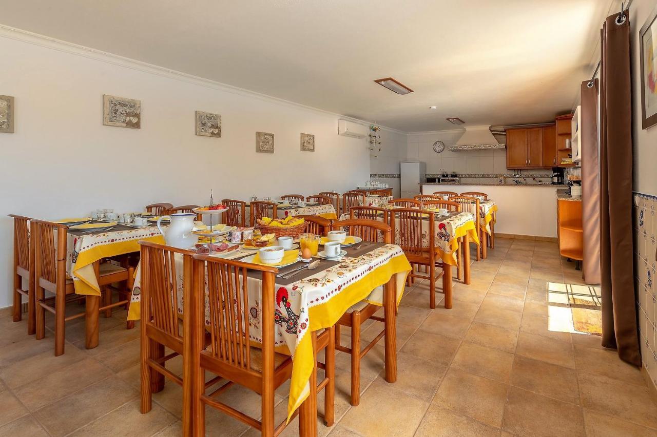 Bed and Breakfast Casa Dos Ninos São Bartolomeu de Messines Esterno foto